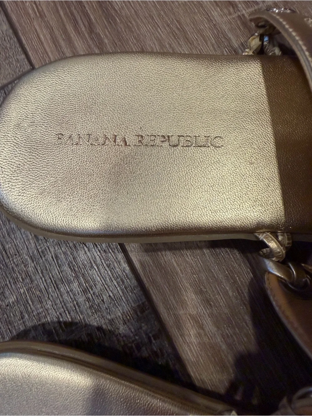 Banana Republic Metallic Gold Woven Thong Sandals Size 10